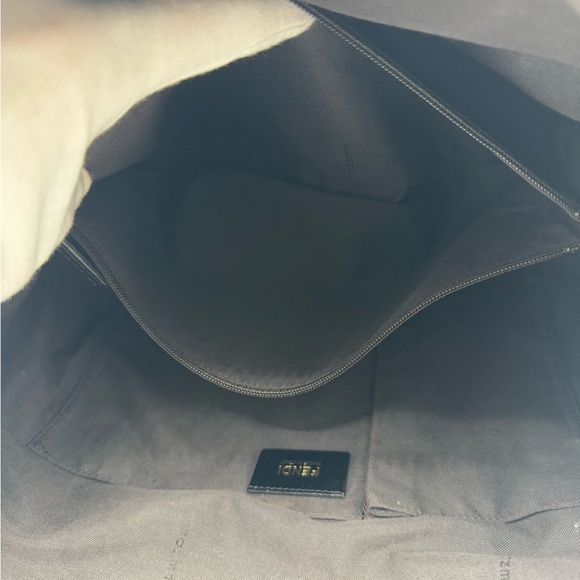 Fendi Black Pebbled Leather Chameleon Tote Bag - Picture 13 of 15